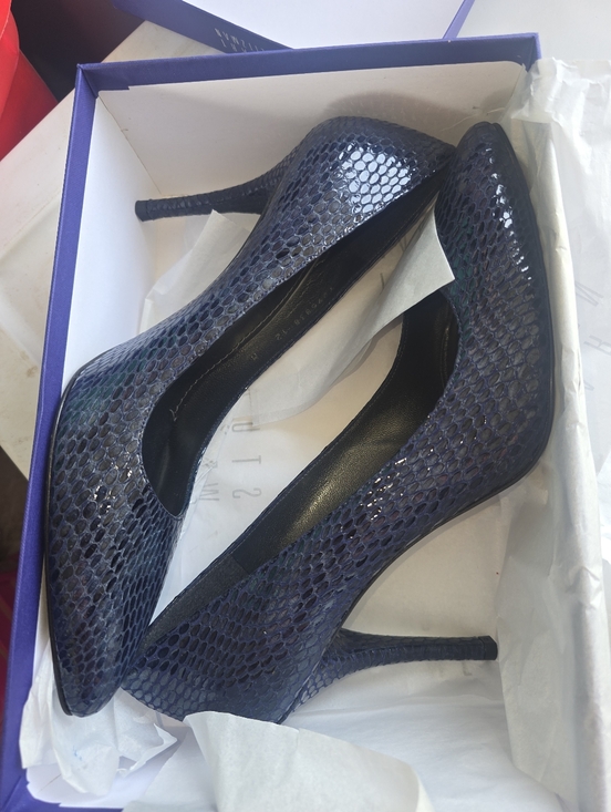 Stuart Weitzman Shoes - NEW Stuart Weitzman Snake Heels In Box